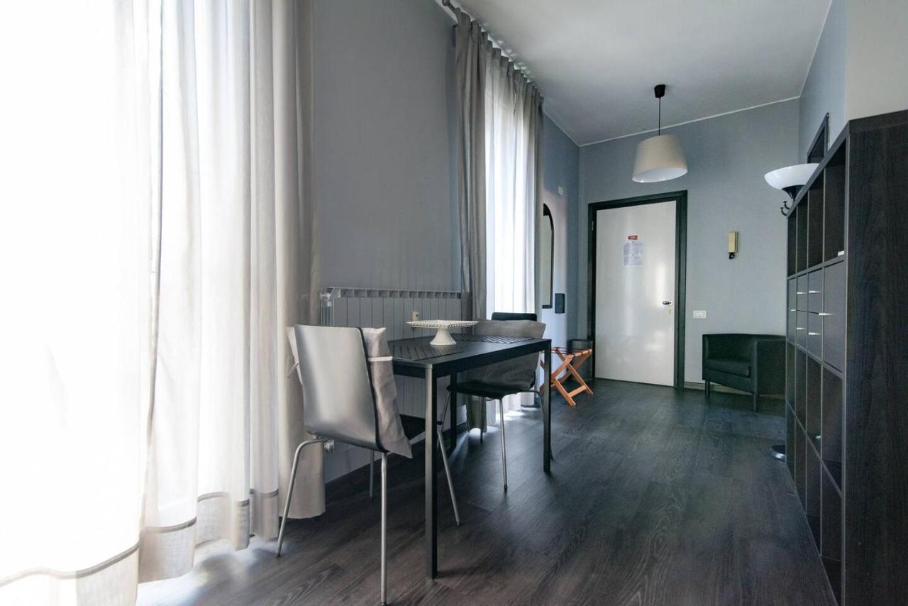 Via Mentana 32 - The House Of Travelers Lejlighed Como Eksteriør billede